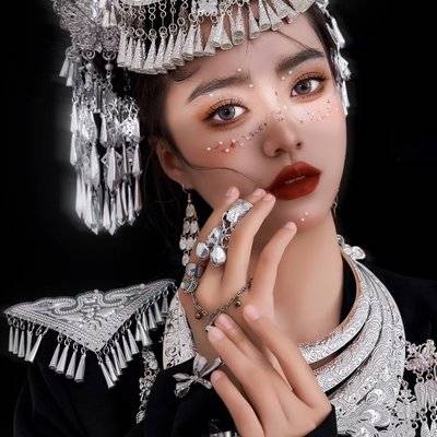 妆容模特