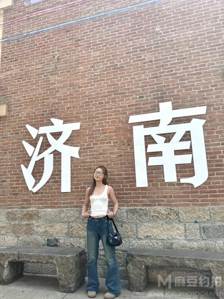 纪实模特
