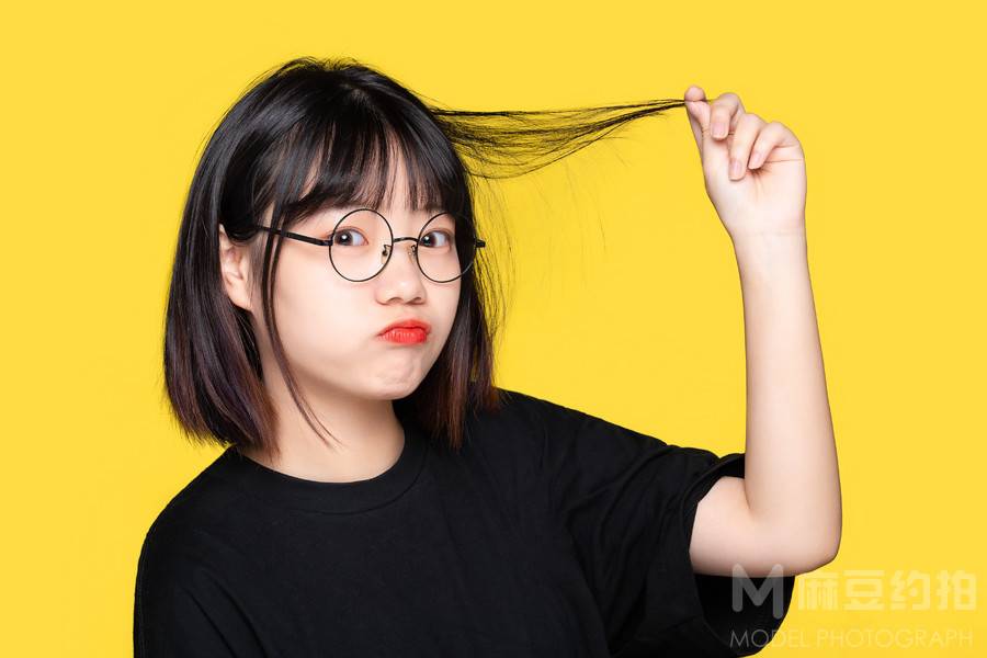 情绪模特