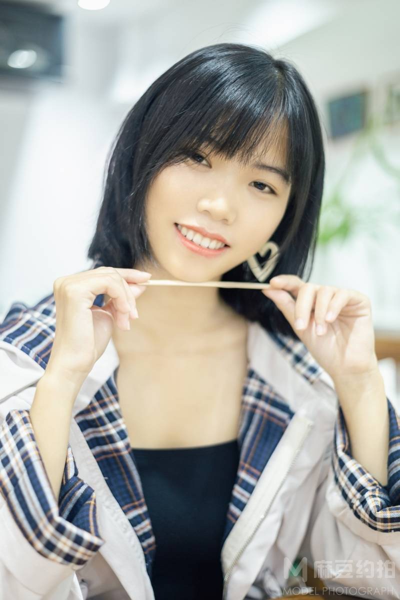 清新模特