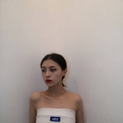 黑白模特