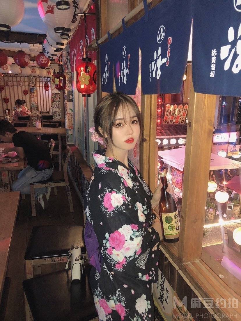 和服模特