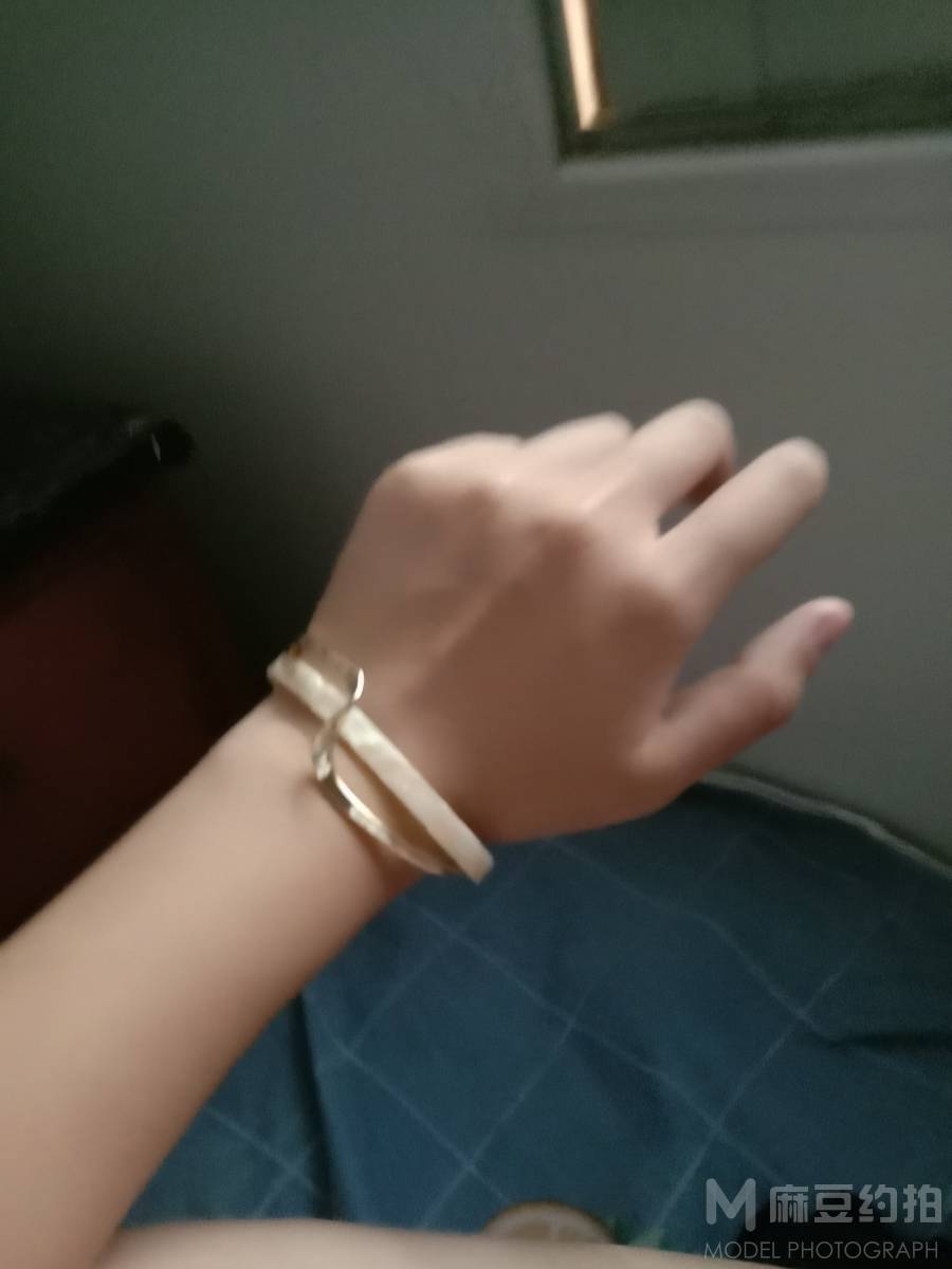 黑白模特