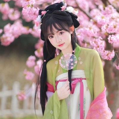 清新模特