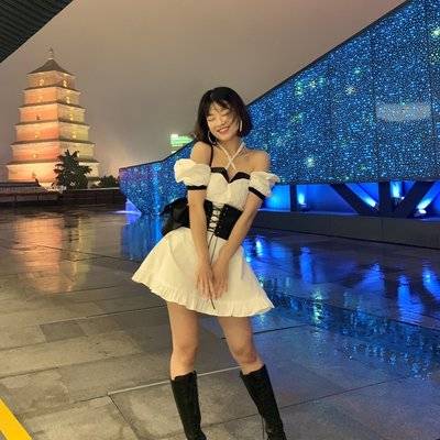 清新模特