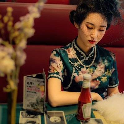 胶片模特