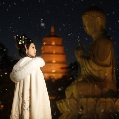汉服模特