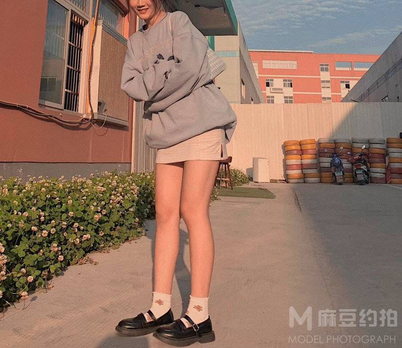 校园模特