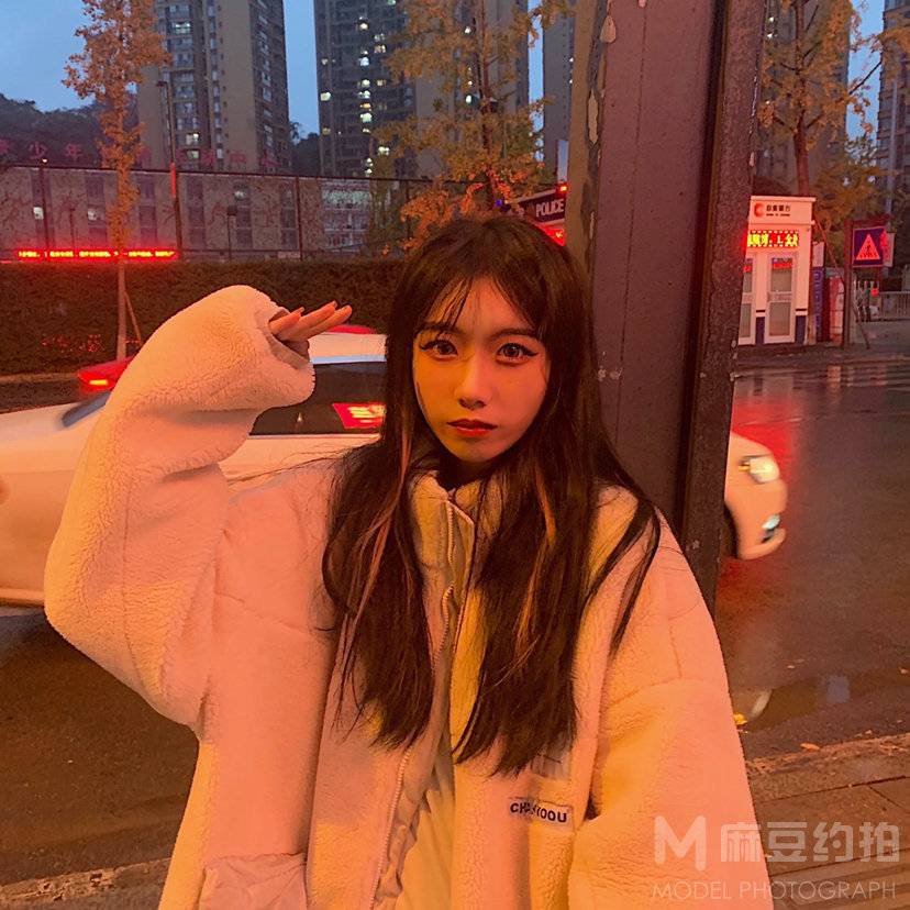 胶片模特