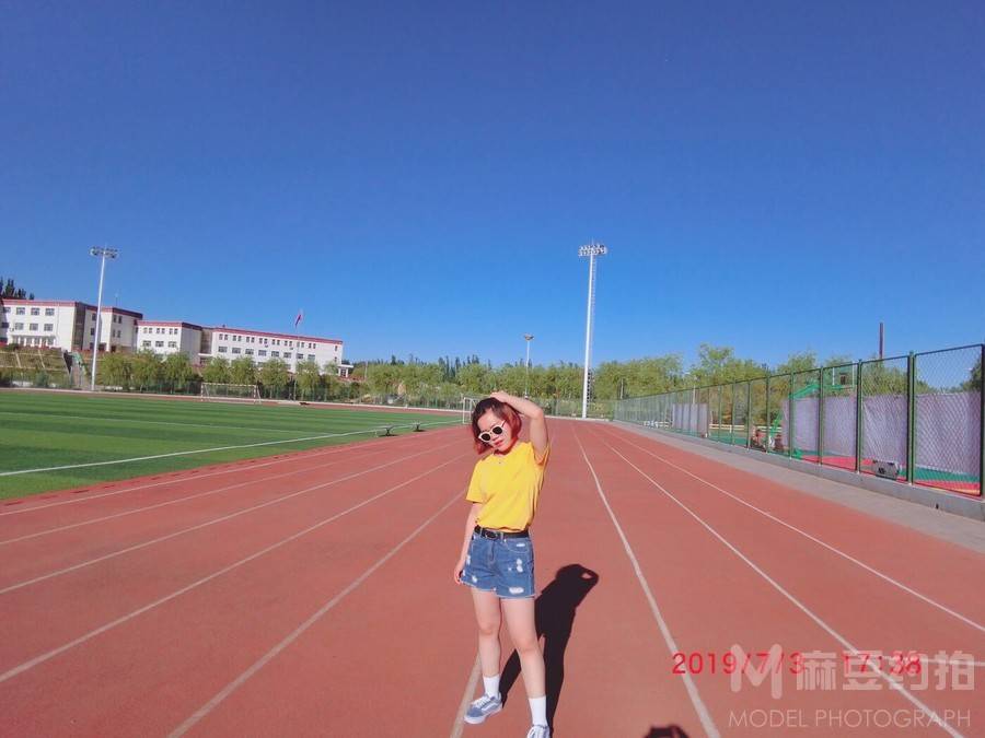 暗黑模特