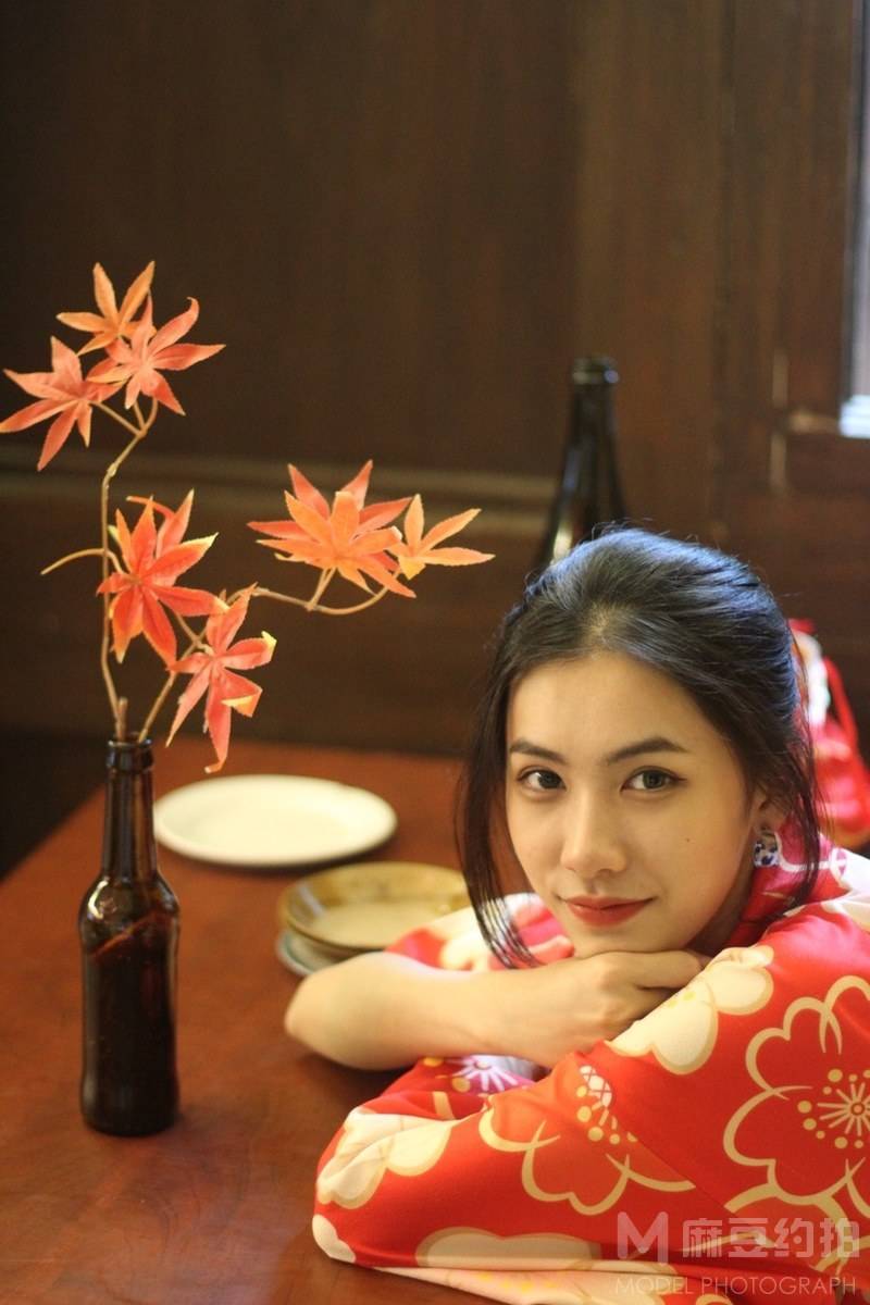 民国模特