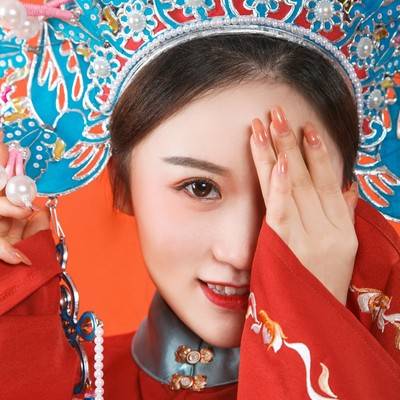 汉服模特