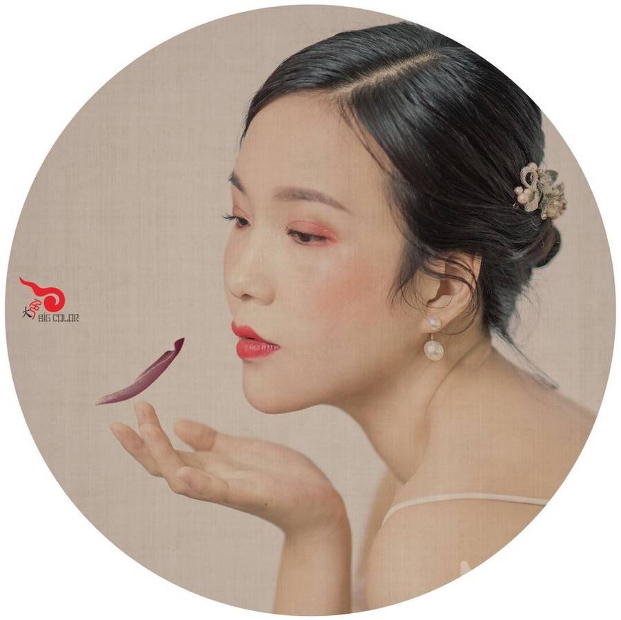 妆容模特