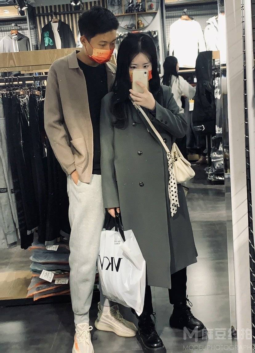 情侣模特