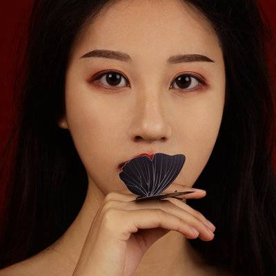 情绪模特