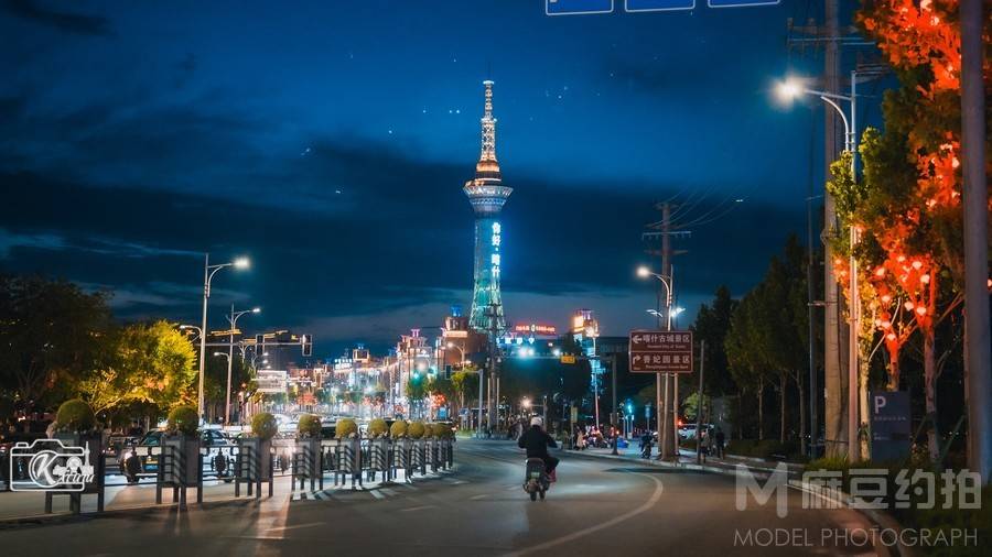 夜景模特