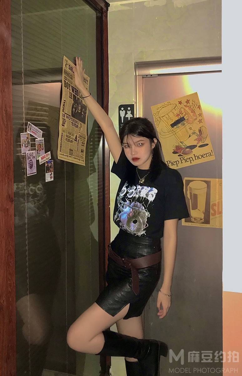 暗黑模特