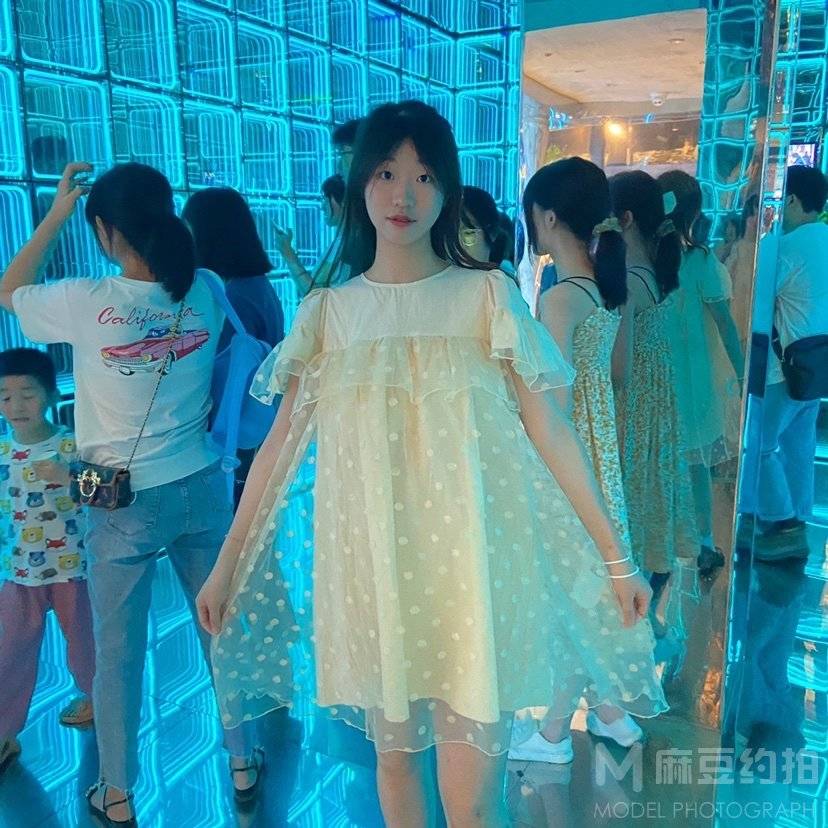 少女模特