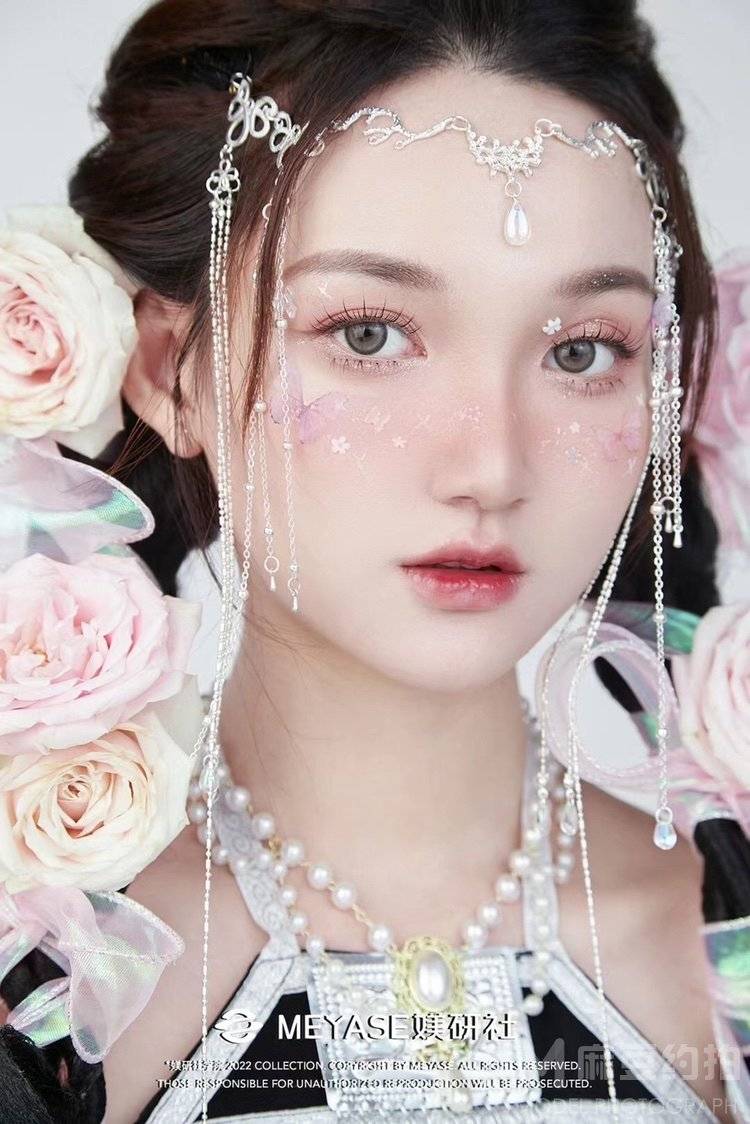 妆容模特