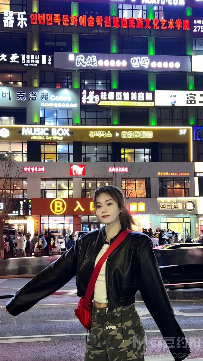 夜景模特
