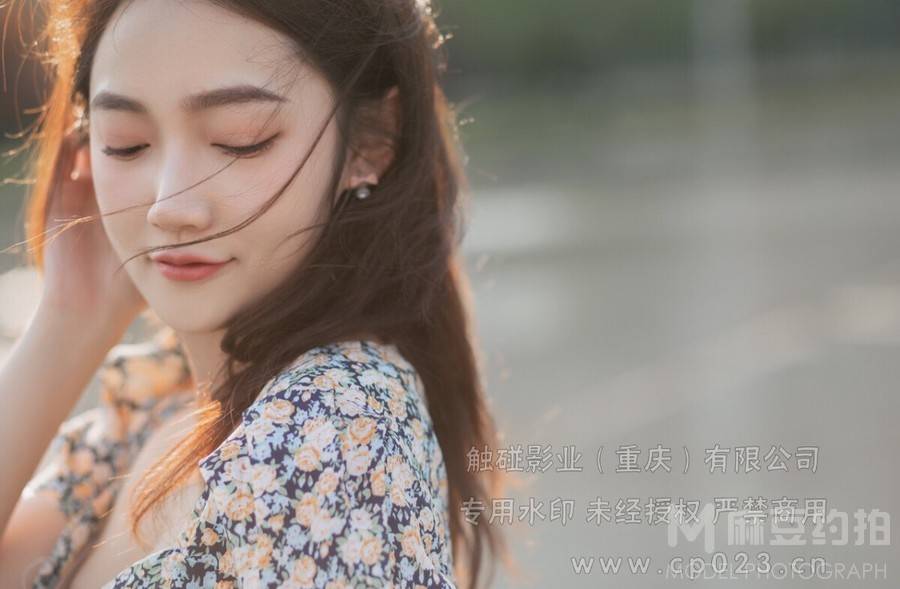 清新模特