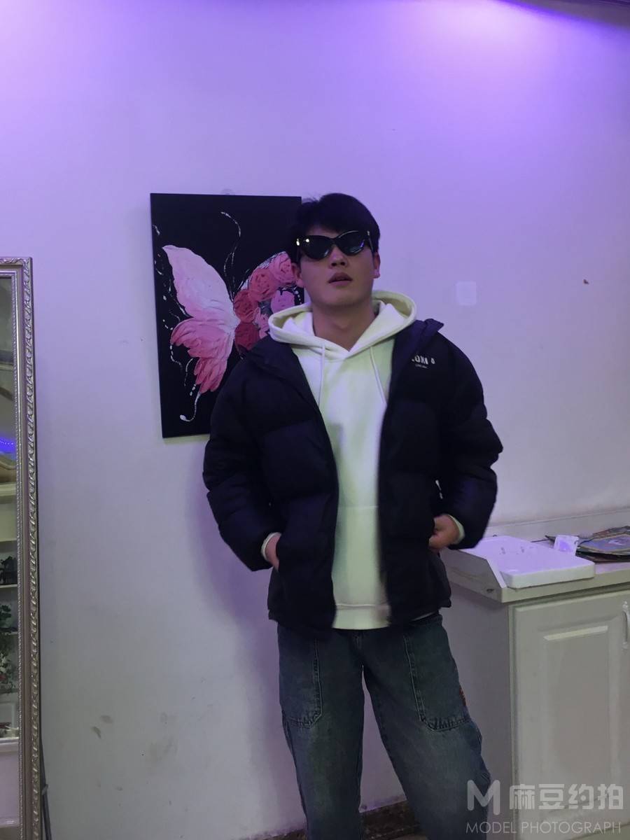 清新模特