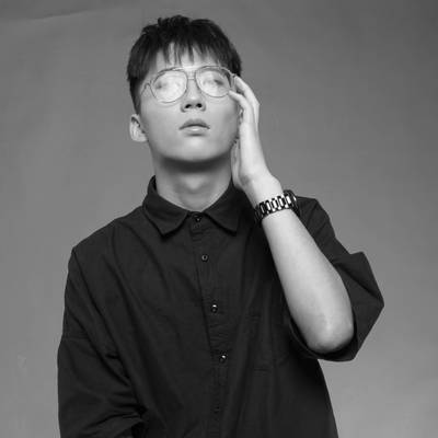 黑白模特