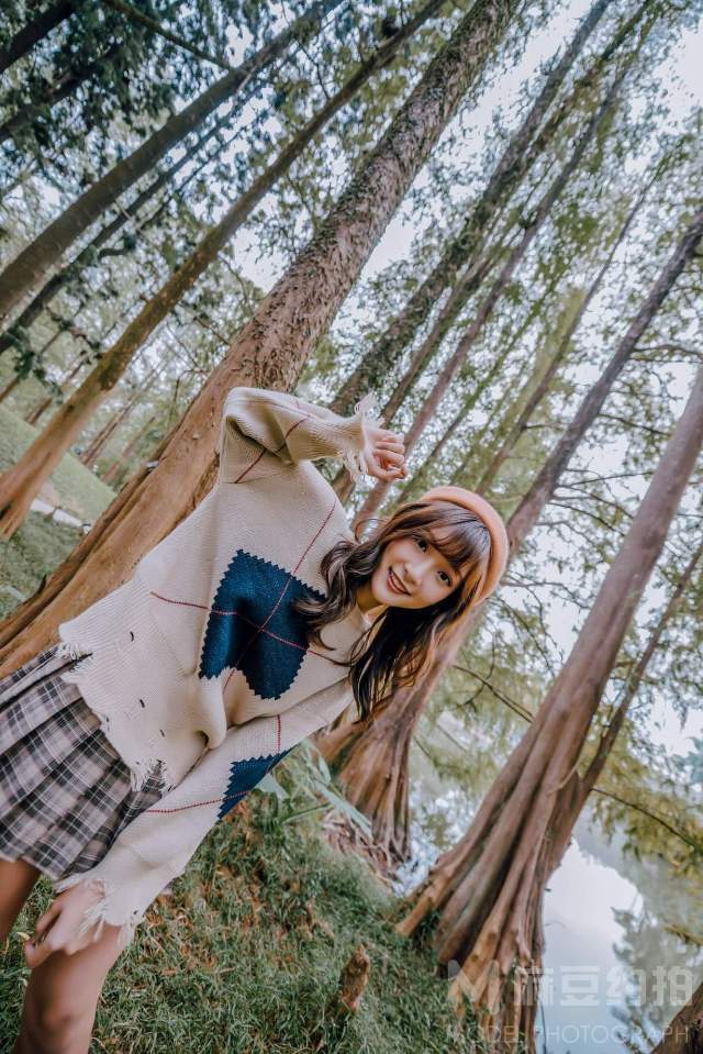 校园模特