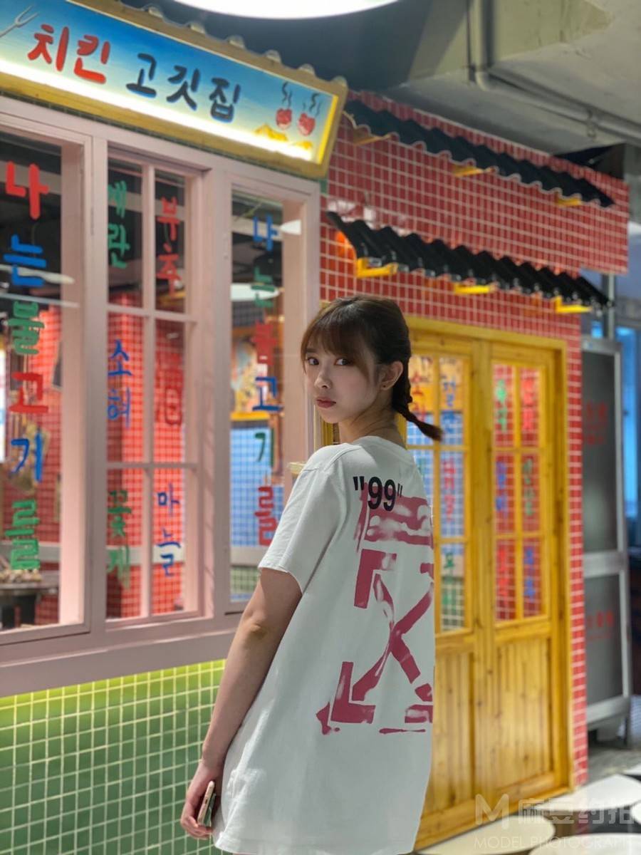 少女模特