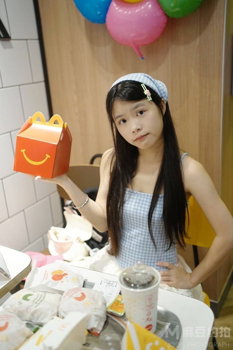 少女模特