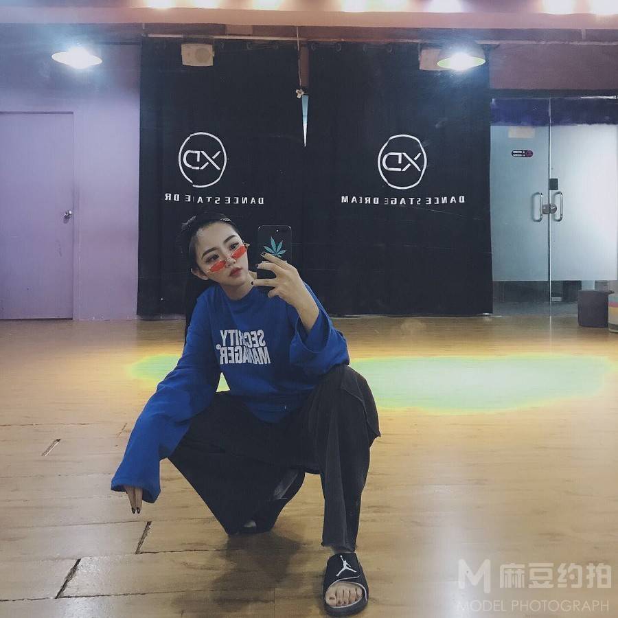 暗黑模特