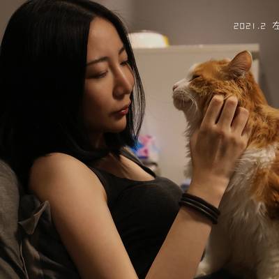 黑白模特