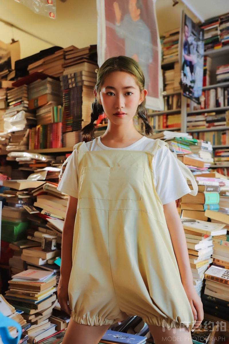 少女模特
