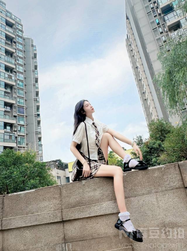 校园模特