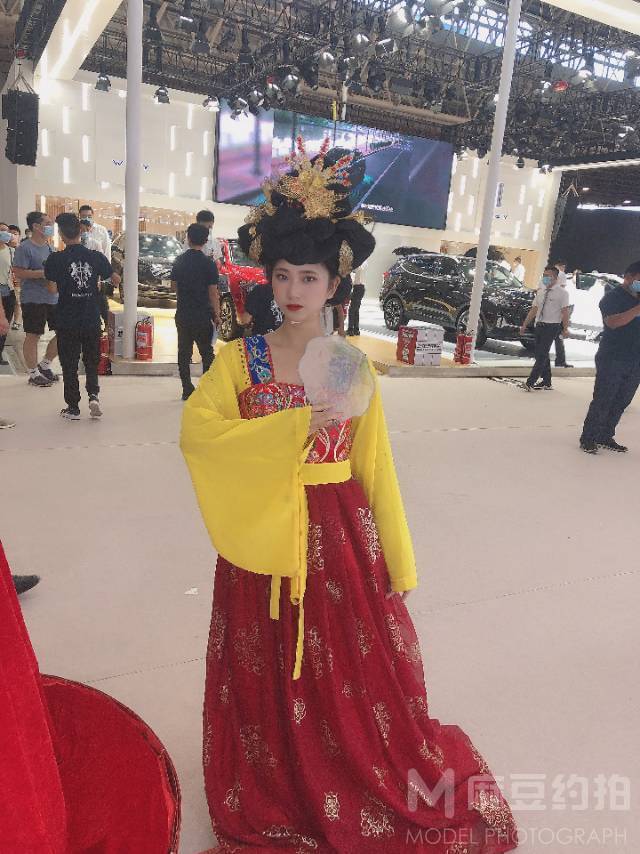 民国模特