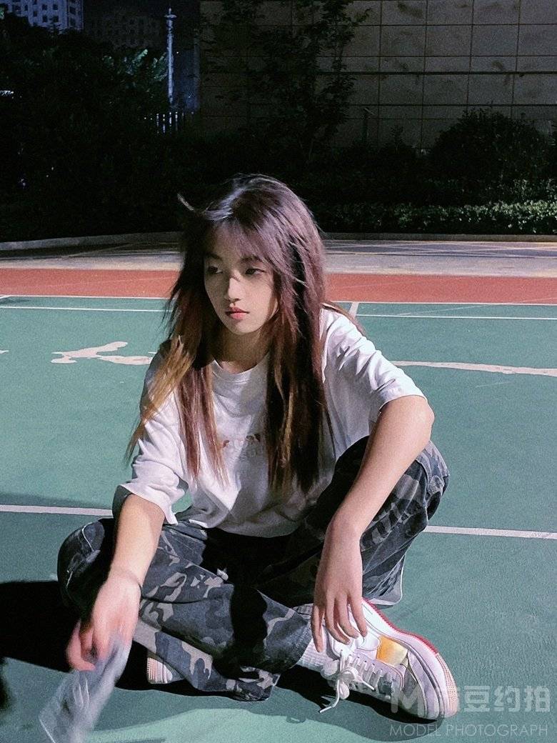 少女模特