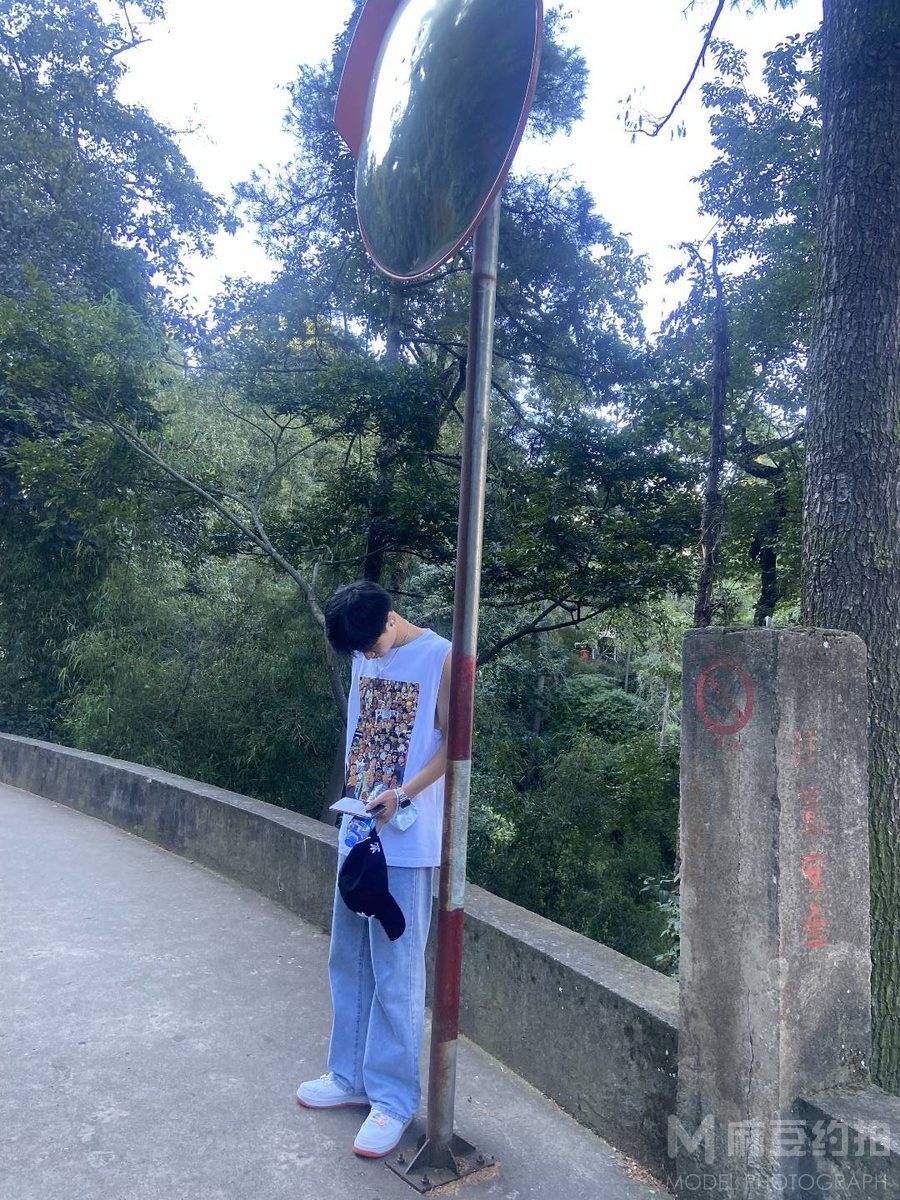 清新模特
