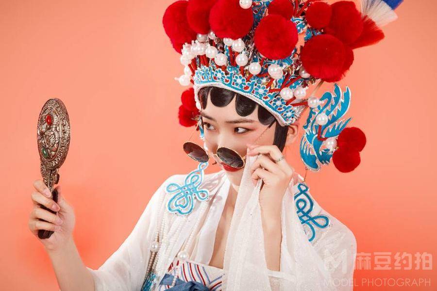 宝丽来模特