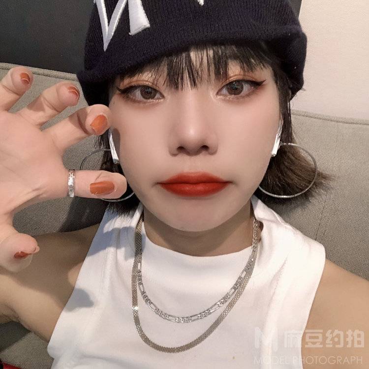 暗黑模特