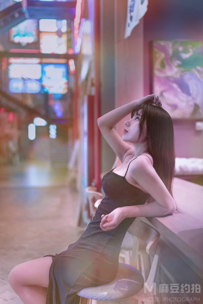 夜景模特