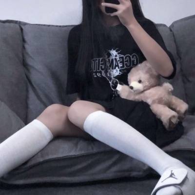 黑白模特