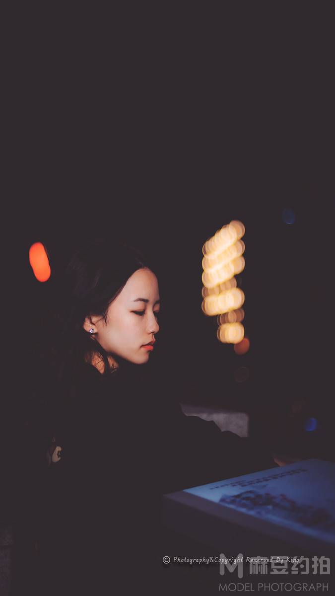 夜景模特
