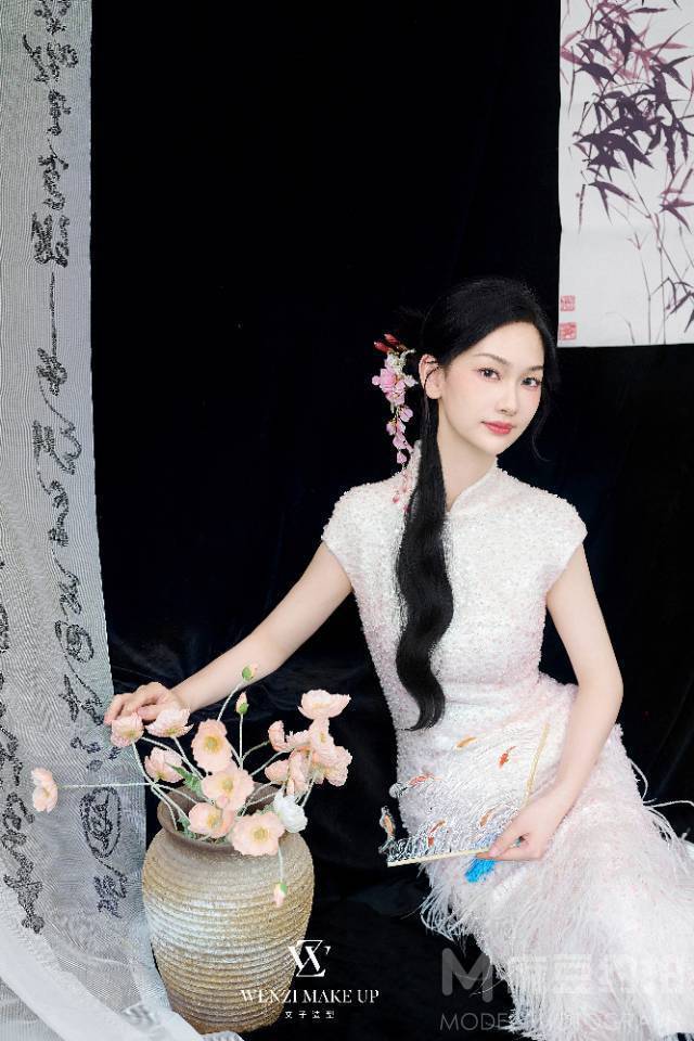 妆容模特