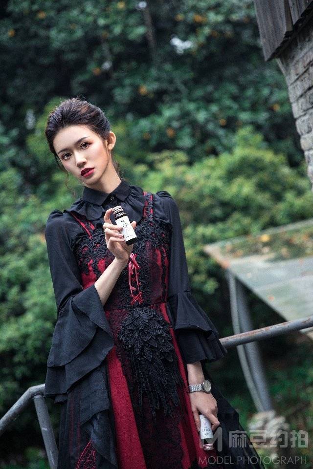 暗黑模特