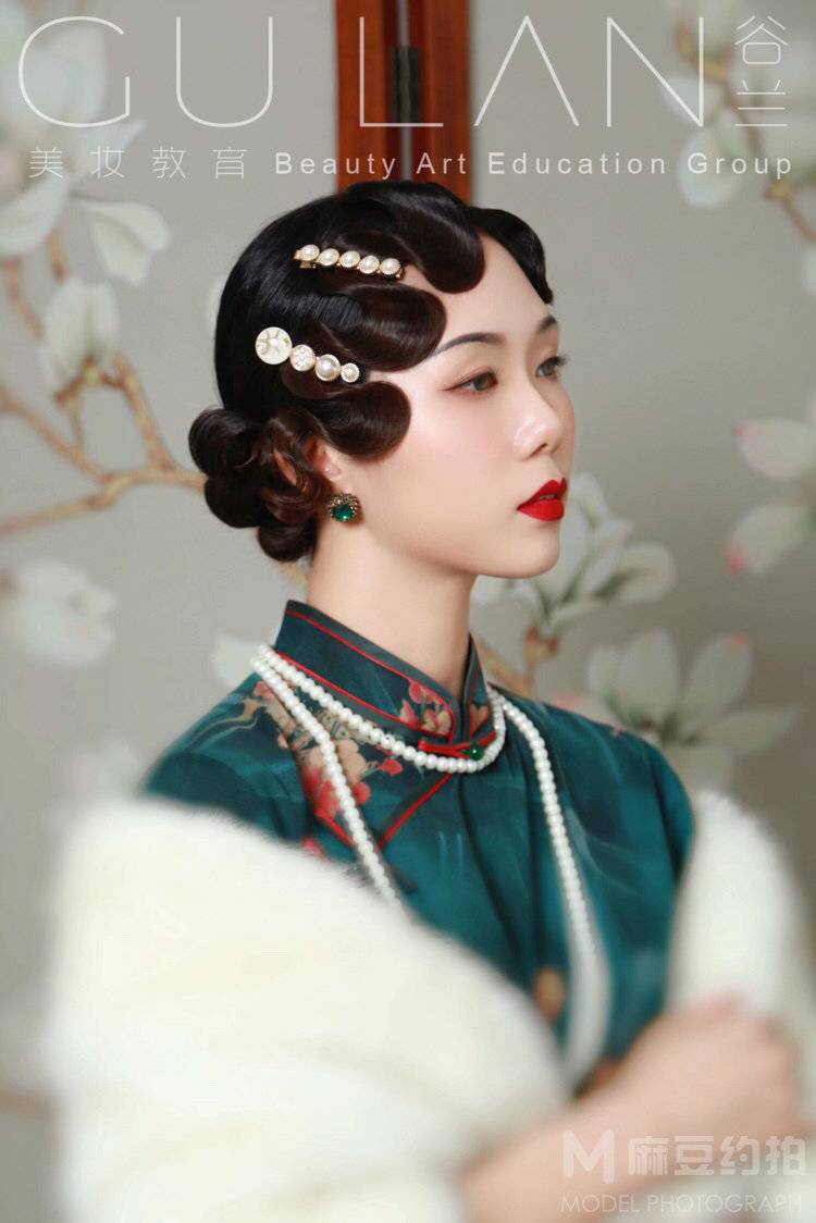 旗袍模特