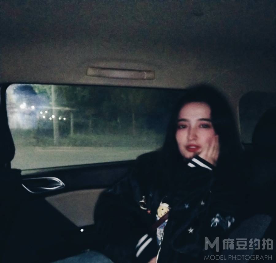 胶片模特