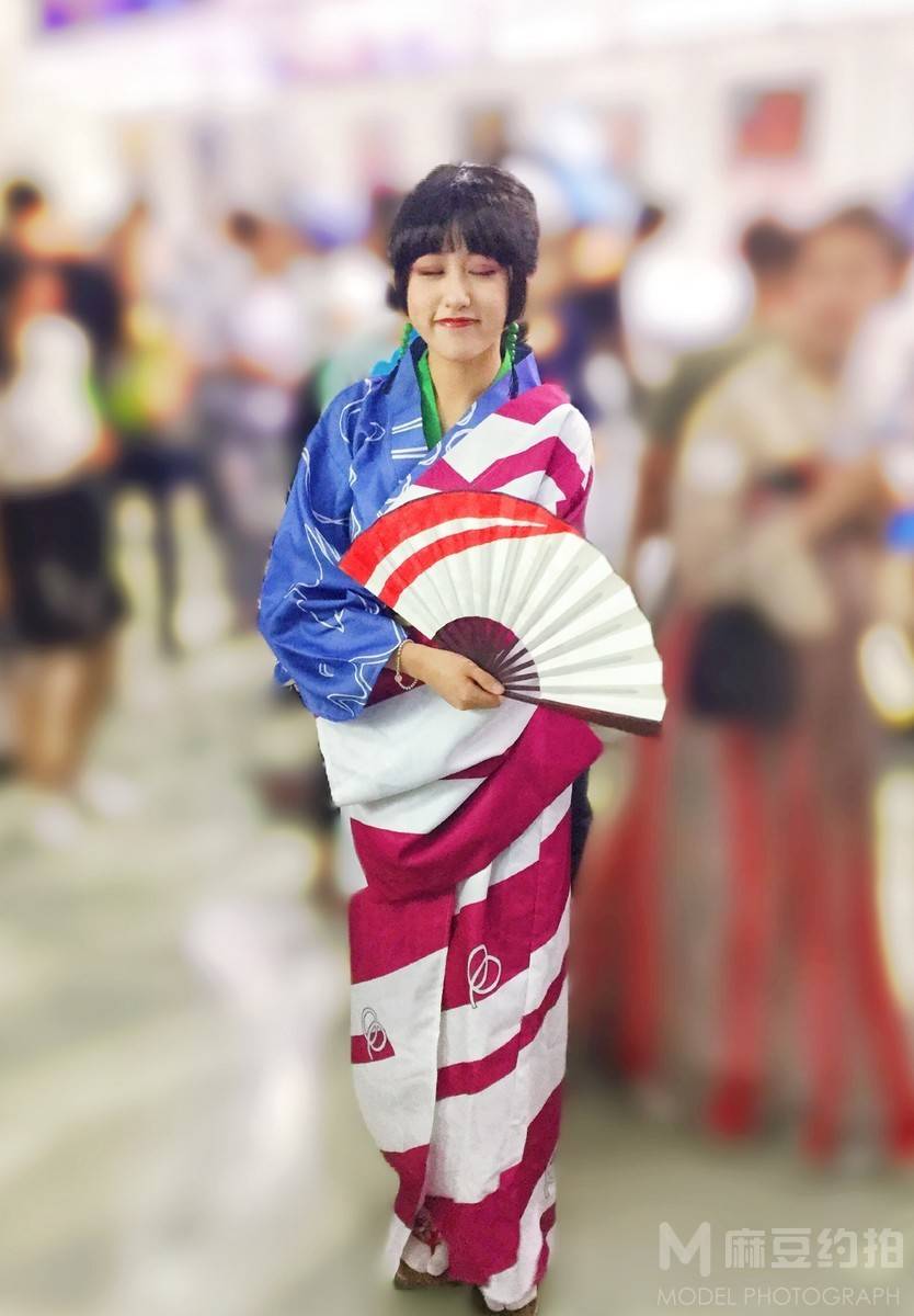 纪实模特