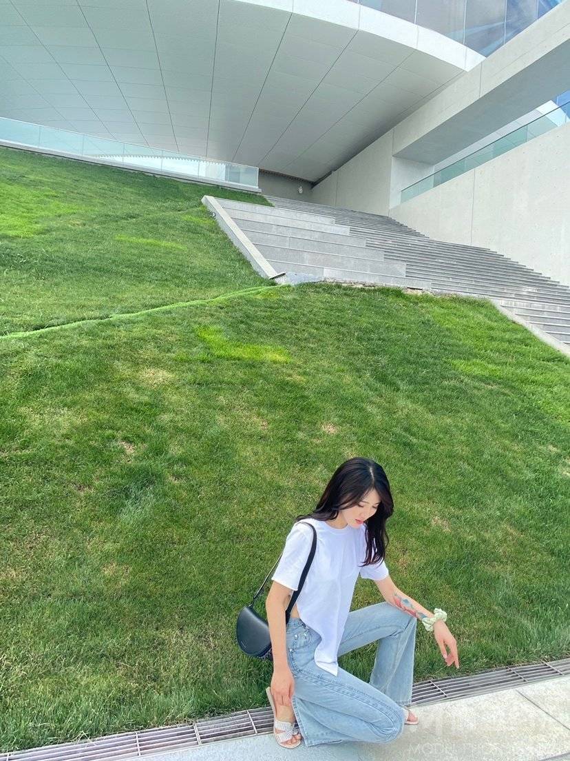 清新模特