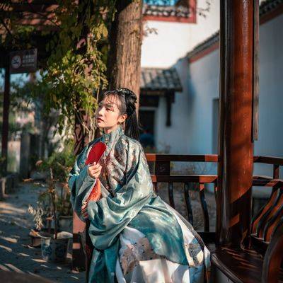 汉服模特