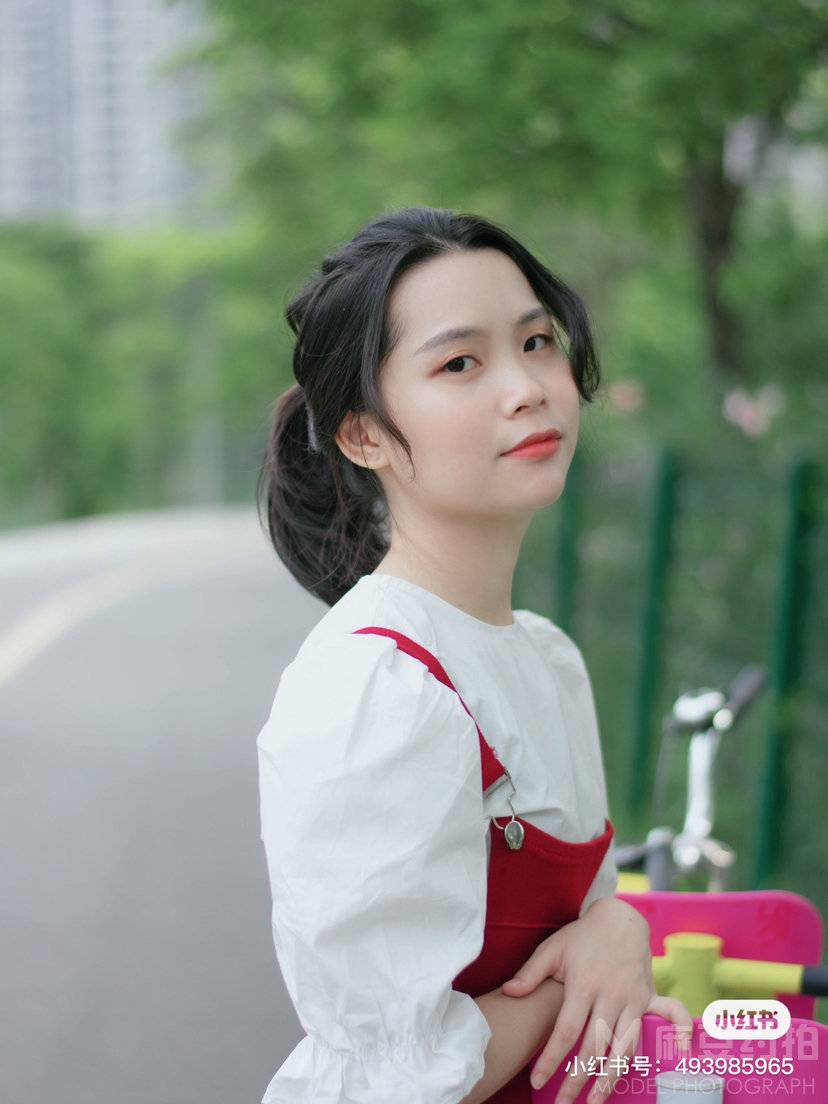 清新模特